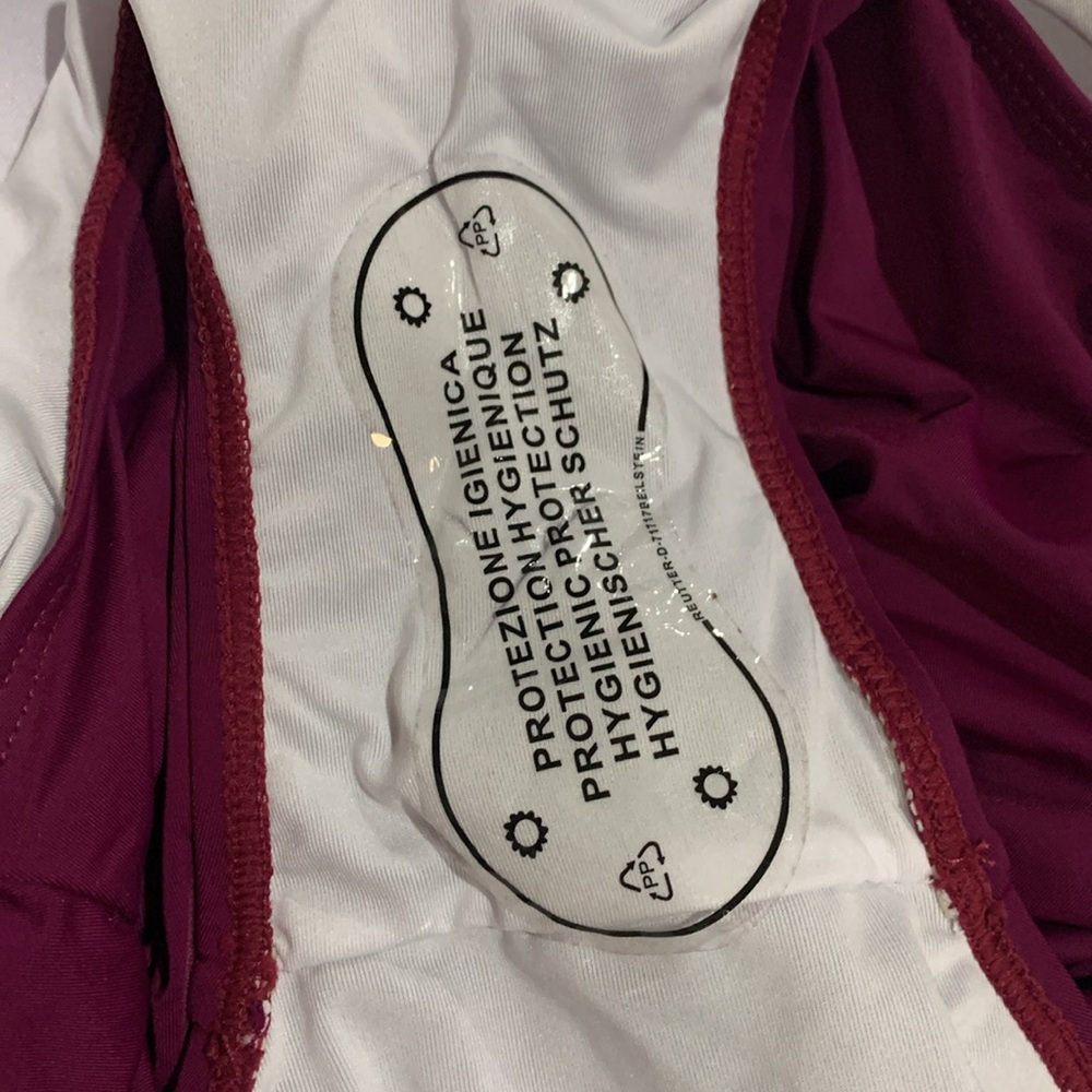 NWOT swimsuit - Picture 9 of 10